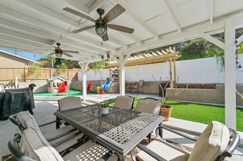 11019 Larkridge St, Santee, CA 92071-3225