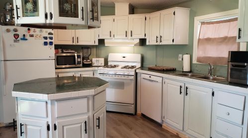 2 Liberty St, Marengo, OH 43334-9791