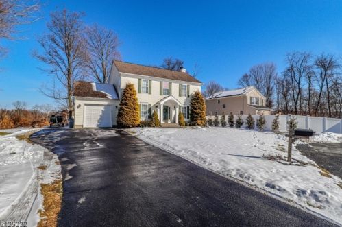 49 Scranton Pkwy, Oxford, NJ 07863-3051