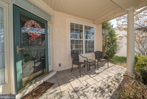 2109 Jacobs Mill Cir, Downingtown, PA 19335-1492