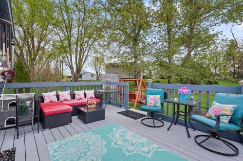 2190 Morning Wind Cir, Bridgeville PA  15017-1616 exterior