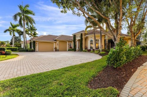 2811 Wild Orchid Ct, Naples, FL 34119-9770