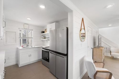 836 Point Judith Rd, South Kingstown RI  02882-5174 exterior