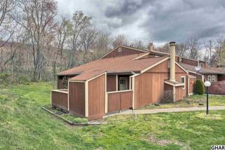 851 Brian Dr, West Enola PA  17025-1567 exterior
