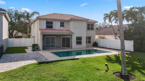 3995 Laurelwood Ln, Delray Beach, FL 33445-3504