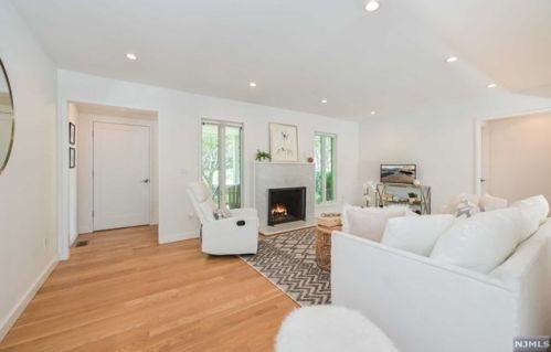 159 Forest Rd, Ridgewood NJ  07452-1914 exterior