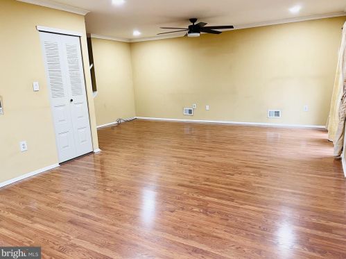 26 Drewes Ct, Lawrence Township NJ  08648-2627 exterior