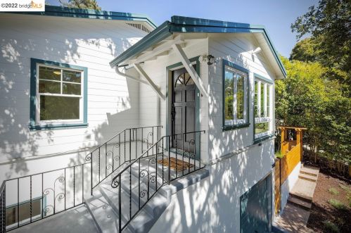 3028 Jordan Rd, Oakland CA  94602-3531 exterior