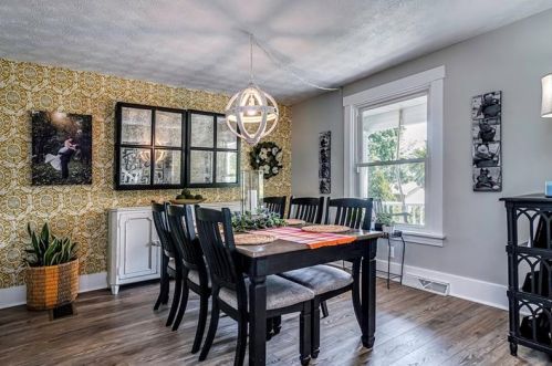 732 8th Ave, Beaver Falls PA  15010-3126 exterior