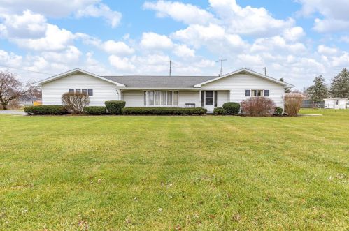 360 Blagrove St, Richwood, OH 43344-1054