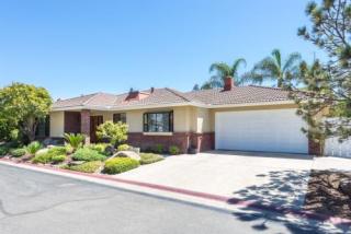 825 Fallbrook Ave, Fresno, CA 93720-2536