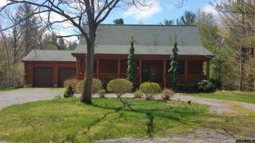 9 Welch Ln, East Berne, NY 12059-2214