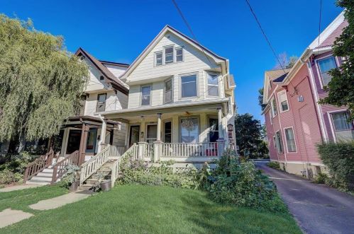 1217 Spaight St, Madison, WI 53703-3748
