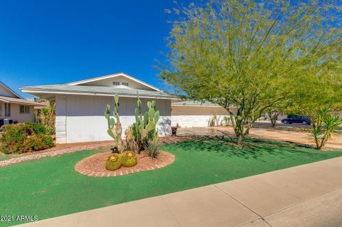 10324 Cheryl Dr, Sun City, AZ 85351-4756