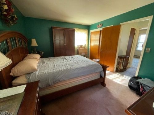 26 Hillsdale Dr, Wantage NJ  07461-4026 exterior