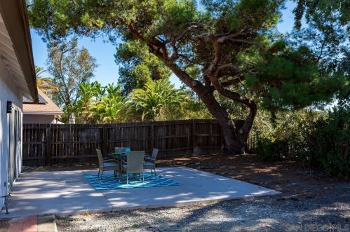 4137 Auburn Ave, Oceanside CA  92056-6018 exterior