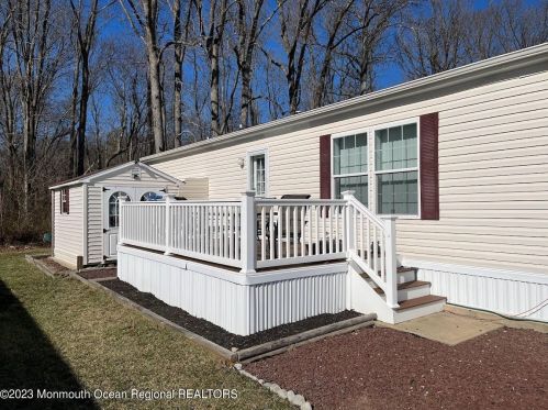 120 Woody Rd, East Freehold, NJ 07728-3419
