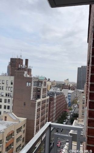 16010 89th Ave, Jamaica NY  11432-3900 exterior