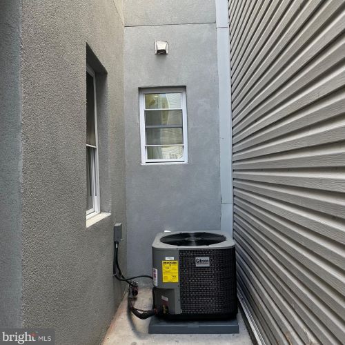 616 Mckean St, Philadelphia PA  19148-2415 exterior