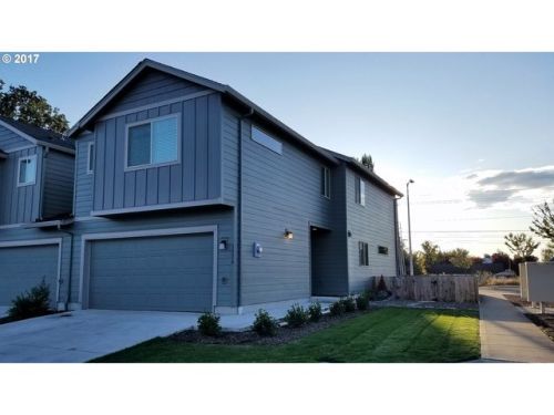 1316 1st Ct, Battle Ground, WA 98604