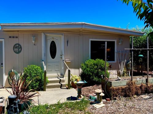 41 Westgate Cir, Santa Rosa CA  95401-9013 exterior
