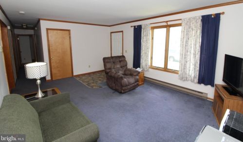 28 Read Ave, Wilmington, DE 19804-2034