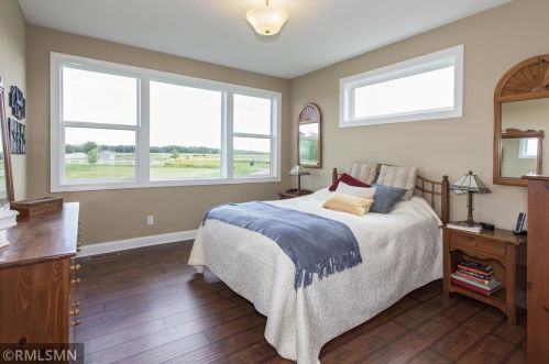 24363 Holm Oak Ave, Columbus MN  55025 exterior