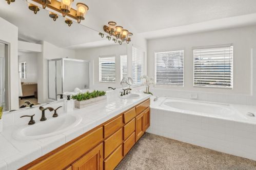 22997 Sweetbay Cir, Wildomar CA  92595-8643 exterior