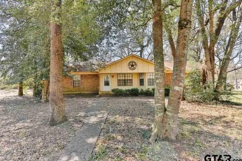 5307 Leaning Oaks, Flint TX  75762-6692 exterior