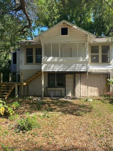 706 20th St, Sanford, FL 32771-3326