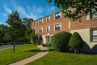 2420 21st St, Troy NY  12180-1823 exterior