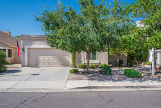 7040 Morrow Dr, Glendale, AZ 85308-5794