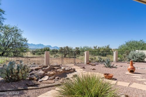 64471 Cyn Shadows Ln, Tucson AZ 85739-2027 exterior