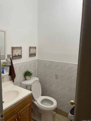 872 156th St, Bronx NY  10455-1802 exterior