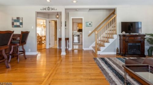 1734 Florida St, Westfield, NJ 07090-2214