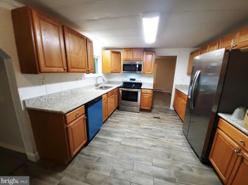 14537 Countyline Church Rd, Woodford, VA 22580-2116