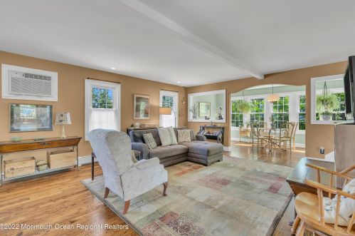 50 Ocean Ave, Monmouth Hills NJ  07732-1410 exterior