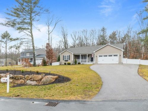 30 Excalibur Dr, Richmond RI  02892-1187 exterior