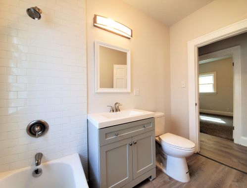 215 Vienna Ave, Milwaukee WI 53212-4102 exterior