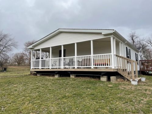 5229 State Route 982, Bradenville, PA 15620-1058