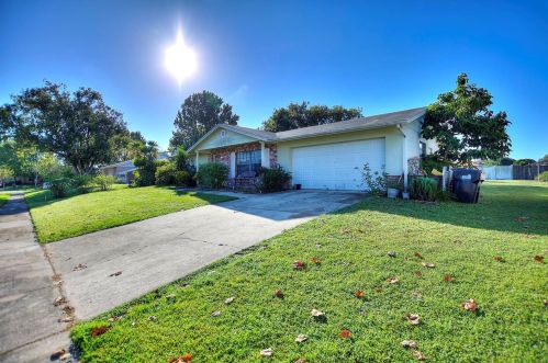 8232 Fraim Ct, Orlando, FL 32825-8230