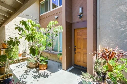 10353 Caminito Rio Branco, San Diego CA 92131-1631 exterior