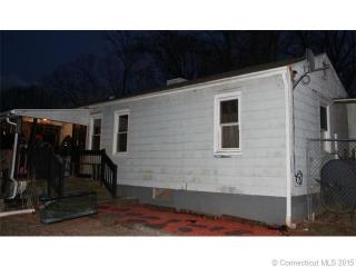 114 Rogers Rd, Norwich, CT 06360-4073