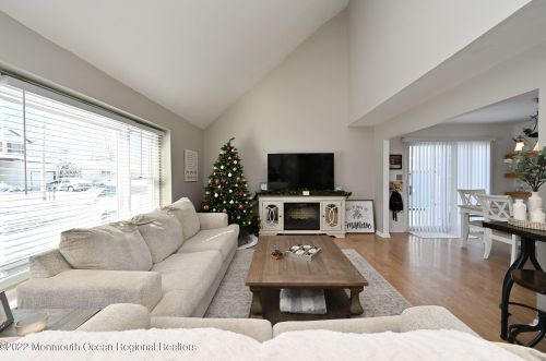 336 Briggs Ave, Lacey NJ  08731-2532 exterior