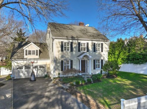 35 Old Rd, Westport, CT 06880-4140