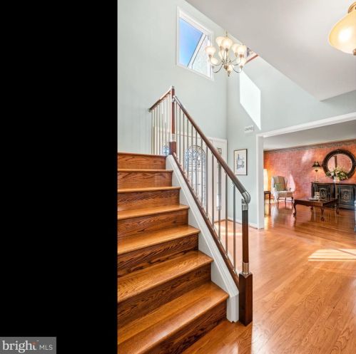 109 Cabot Ct, Downingtown, PA 19335-4412