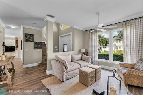 17836 15th Ct, Hollywood, FL 33029-3068