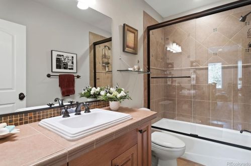 117 Jackson St, Denver CO 80403-1327 exterior