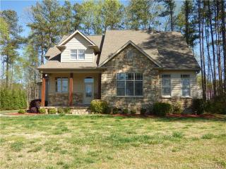 140 Pine Bluff Dr, Mooresville, NC 28117-6654