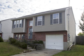 1117 Fallbrook Dr, Covington, KY 41018-2186
